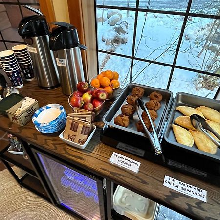 Donner Lake Inn トラッキー エクステリア 写真