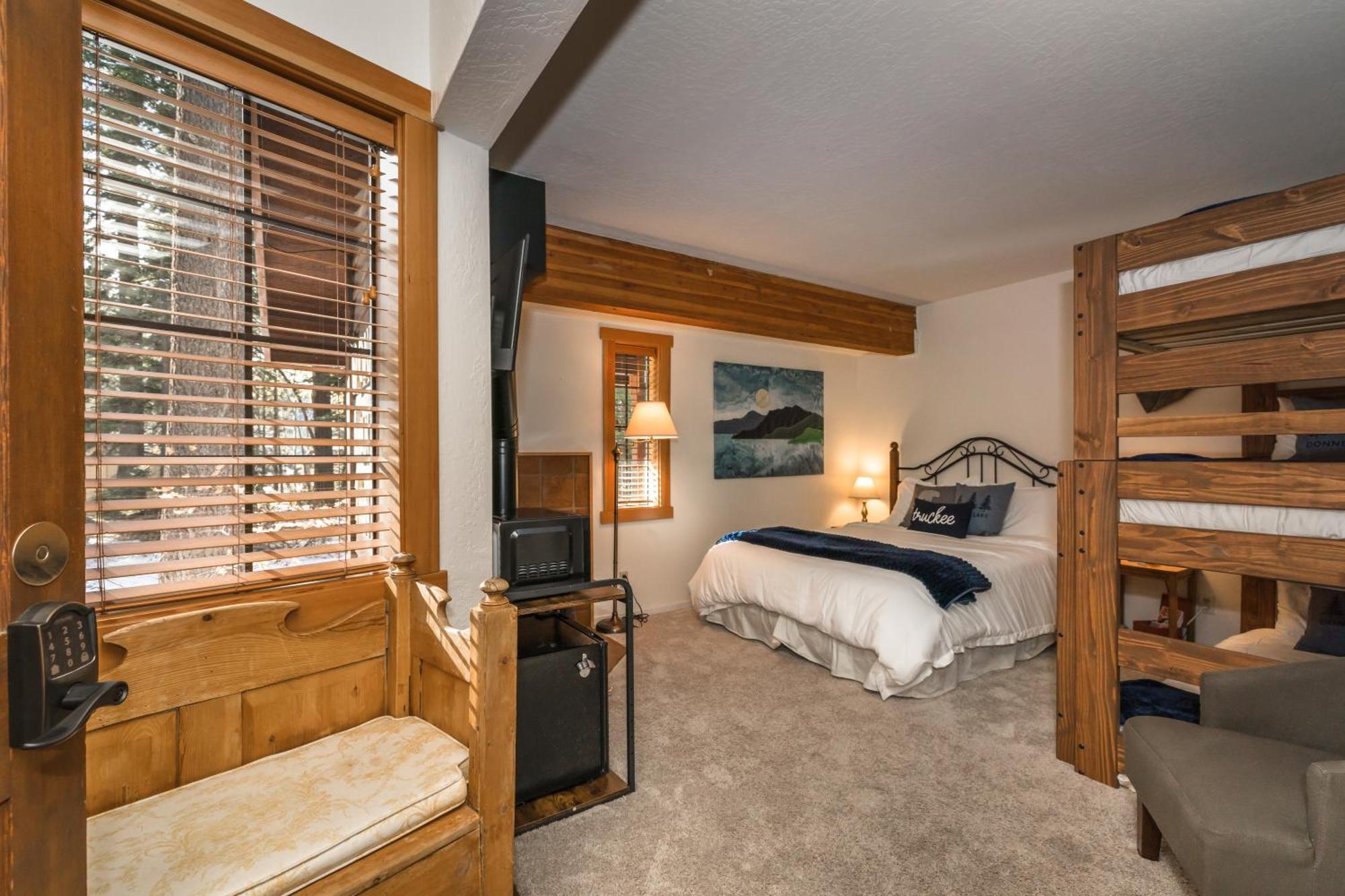 Donner Lake Inn トラッキー エクステリア 写真