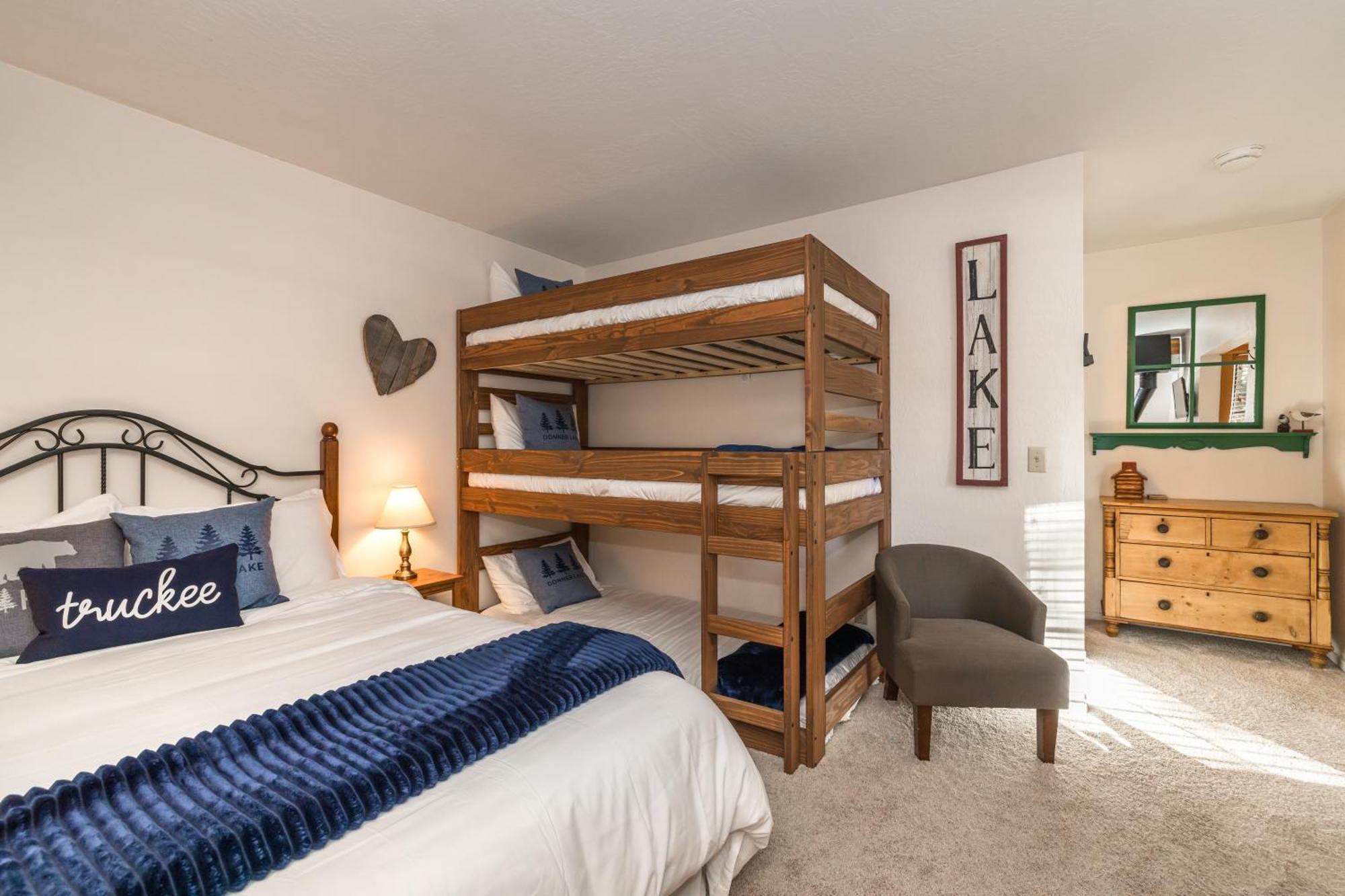 Donner Lake Inn トラッキー エクステリア 写真